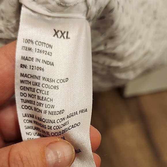 Michael Bastian White Shirt with Leaf Pattern - Picture 6 of 6